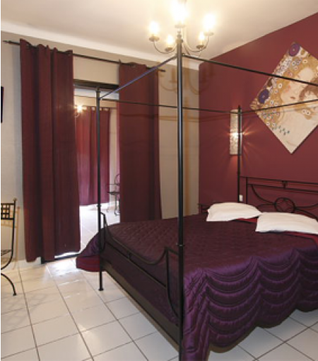 © Adonis Hôtel des Bains - Sanary