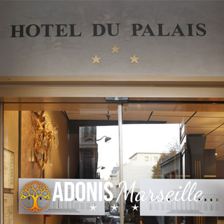 © Adonis Marseille Vieux Port
